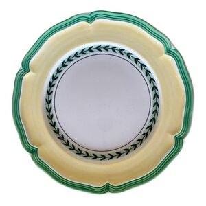Villeroy & Boch Salad Plate, French Garden Viennese, Green & Yellow, 8 1/8”.